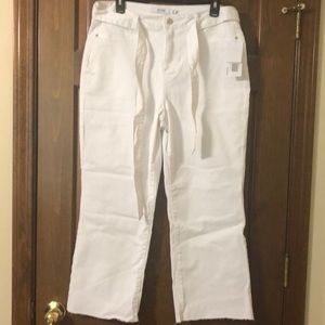 JustFab Crop Hi Waist White Denim pants